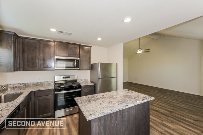 Building Photo - 9612 Sierra Grande Dr