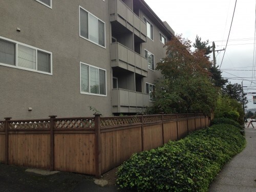 Primary Photo - Corner Manor Apartments - 1 bedroom