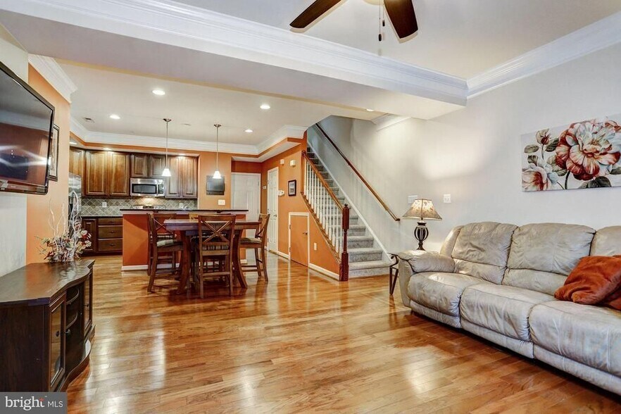 Building Photo - 7289 Elkridge Crossing Way