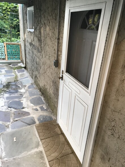 Entrance - 63 Hancock Ave