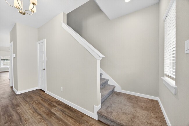 Building Photo - 21619 Coral Mist Dr