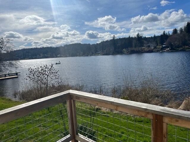 Building Photo - 6670 Long Lake Rd SE