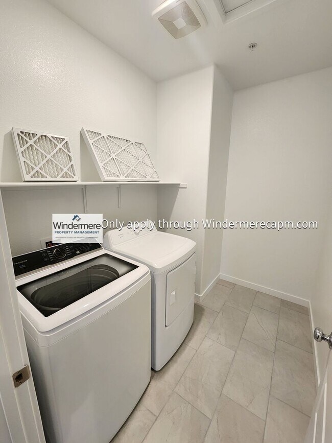 Building Photo - New Construction Home Available Now!