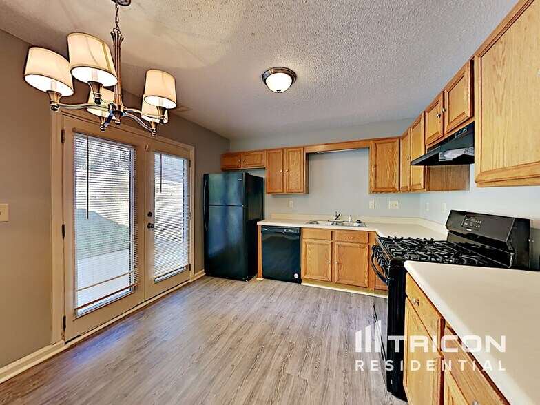 Building Photo - 6276 Marbut Farms Ln