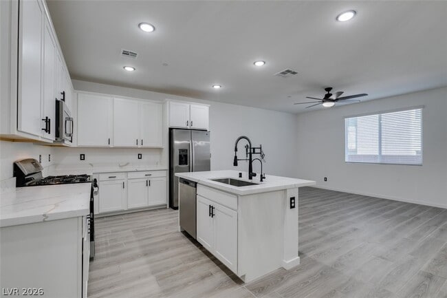Building Photo - 1540 Maya Xing Ave