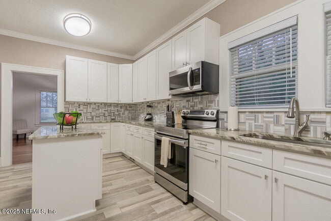 Building Photo - 5101 Fremont St