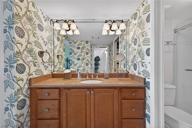 Building Photo - 3443 Gulf Shore Blvd N