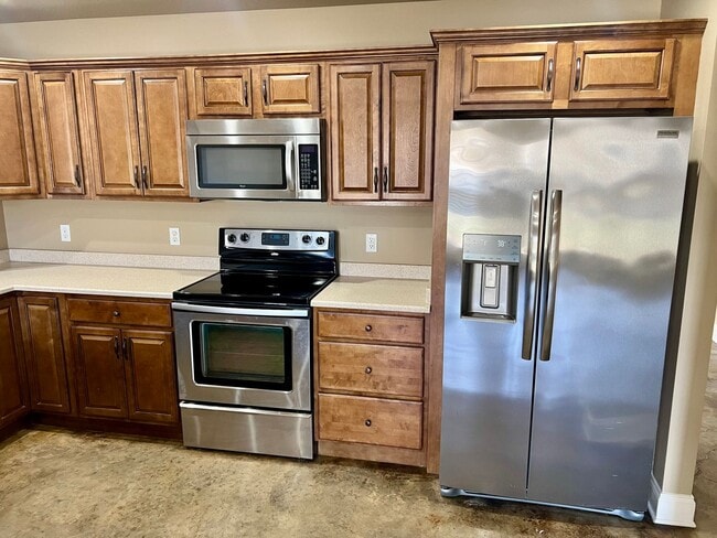 Building Photo - 6057 Beaver Creek Ln