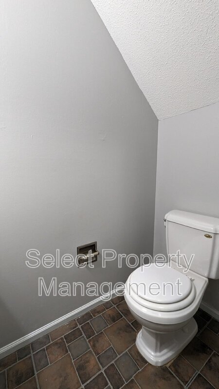 Building Photo - 4314 Whaler's Cove