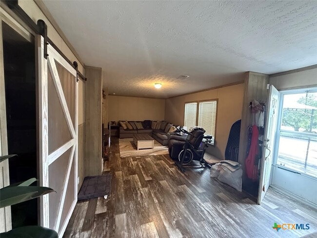 Building Photo - 167 Posey Ranch Rd