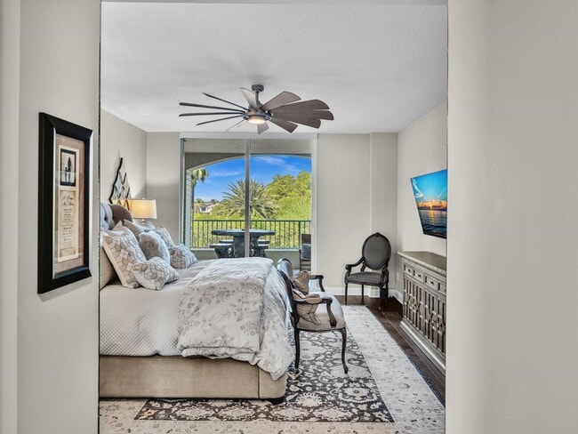 Building Photo - 3720 S Ocean Blvd