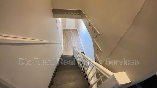 Building Photo - 333 Arlington Ave