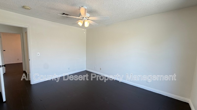 Building Photo - 32530 Canyon Vista Rd