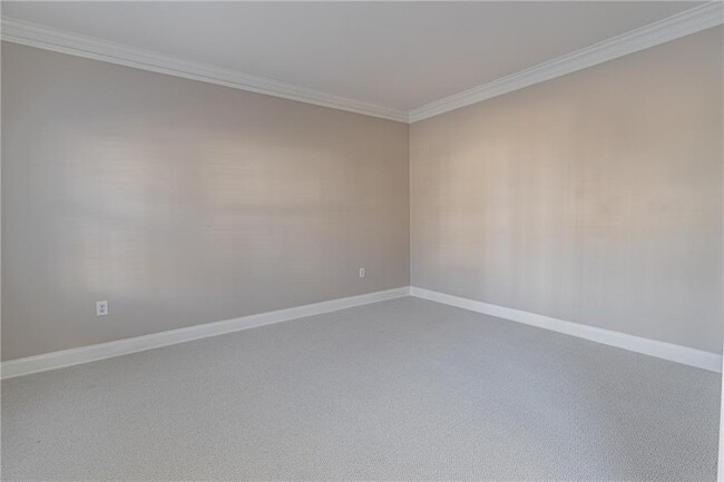 Building Photo - 3147 Crestmont Way NW