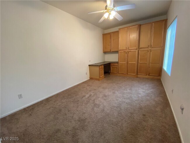 Building Photo - 1317 Woodmore Dr