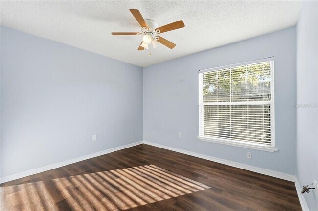 Building Photo - 1158 Perpignan Ct