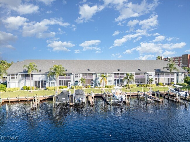 Building Photo - 1765 Cape Coral Pkwy E