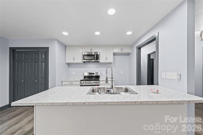 Building Photo - 109 Haddock Rd NW