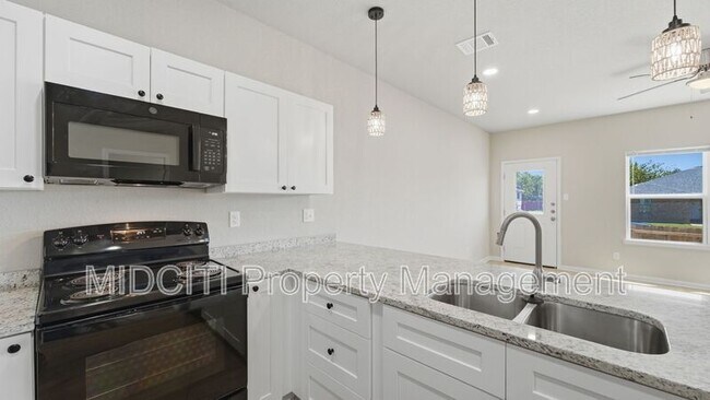 Building Photo - 7210 John Palmer Dr