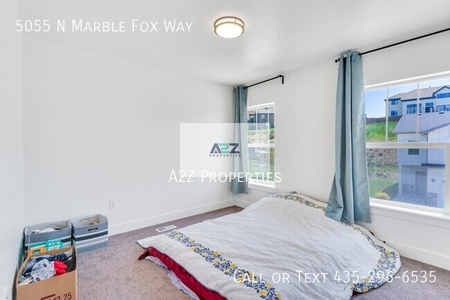 Building Photo - 5055 N Marble Fox Way