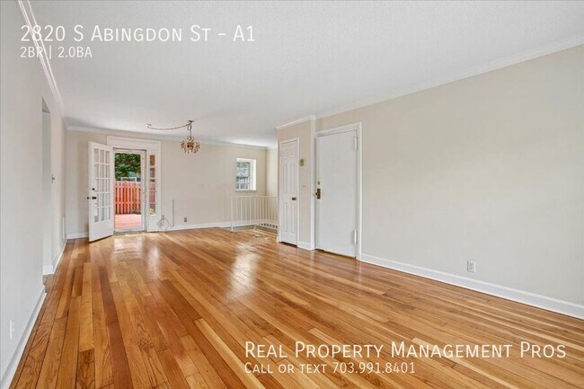 Building Photo - 2820 S Abingdon St