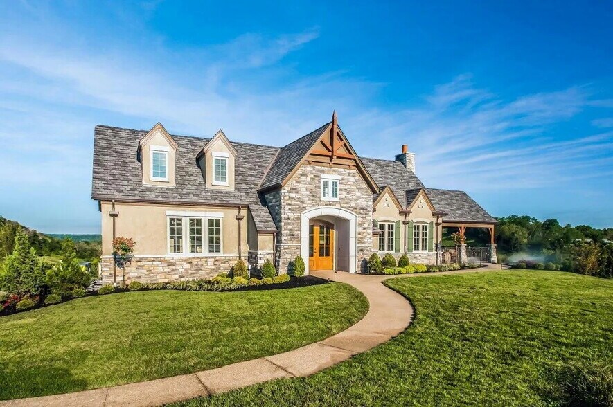 Building Photo - 7479 Flintshire Dr