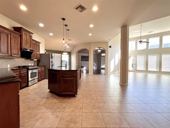 Building Photo - 26203 Ginger Gables Ln