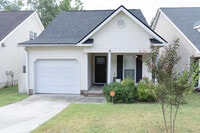 Building Photo - 2009 Shoreline Dr