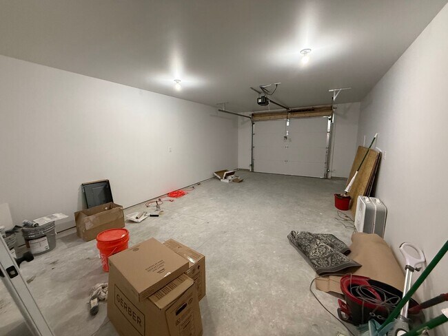 Building Photo - 115 4th St SW