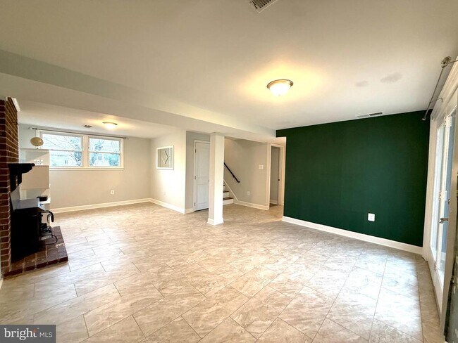 Building Photo - 4959 Linsey Ct