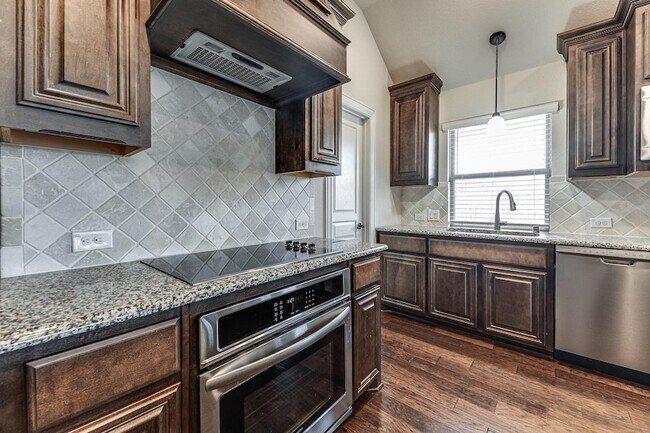 Building Photo - 4822 Windfern Way