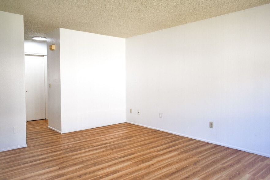 Interior Photo - Kathy Ann Apartments