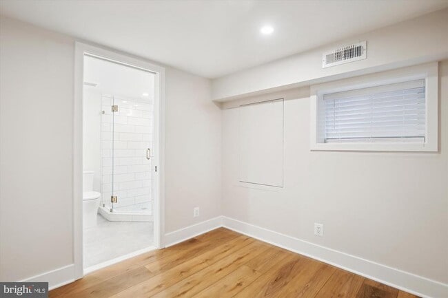 Building Photo - 3414 S Stafford St
