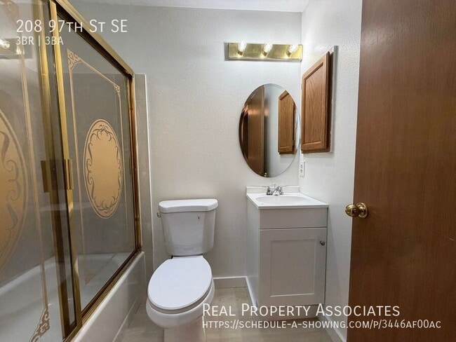 Building Photo - 208 97th St SE