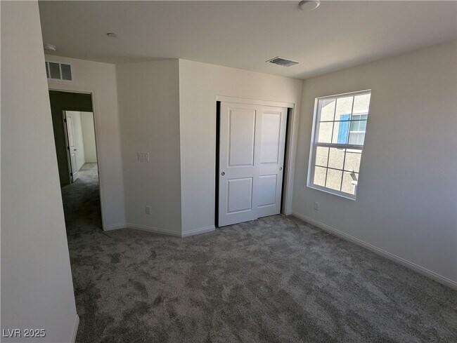 Building Photo - 3448 Covilha Ln