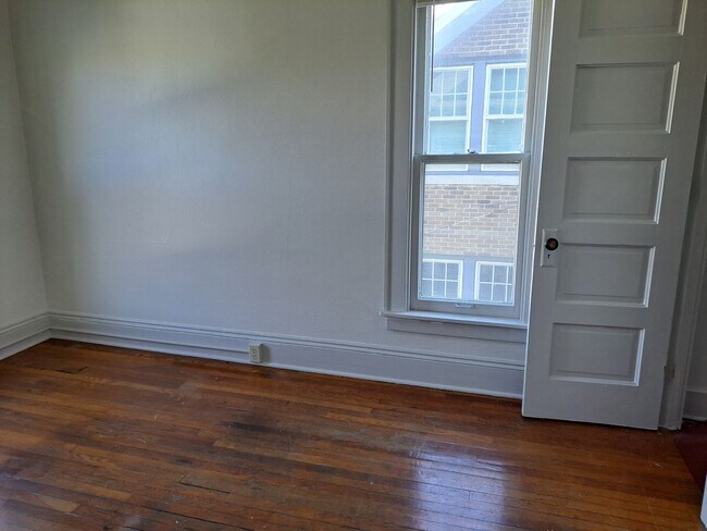 Building Photo - Eastside Home-three-bedroom with office and two car off street parking