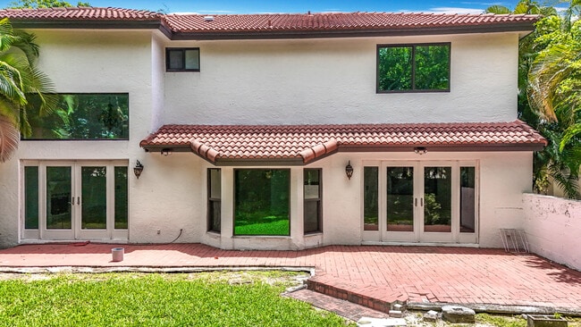 Building Photo - 375 NW 48th Ave
