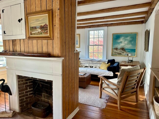 Building Photo - 43 Pennywise Ln