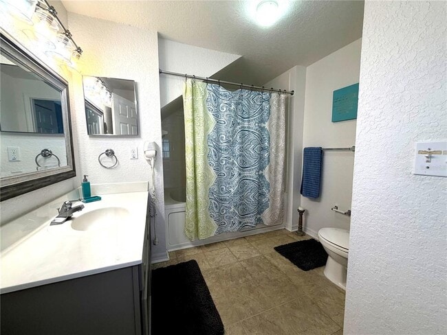 Building Photo - 2609 Gala Rd N