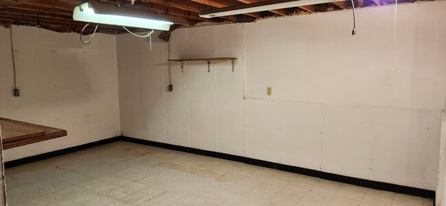 Building Photo - 1707 Miller Rd