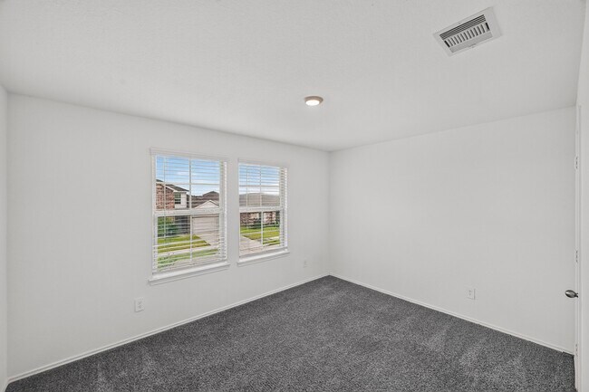 Building Photo - 5118 Dove Hl Ln