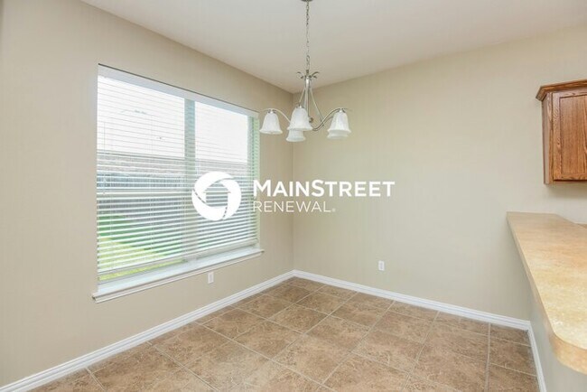 Building Photo - 3 Bedroom Pet-Friendly Home in Crowley, TX with Main Street Renewal