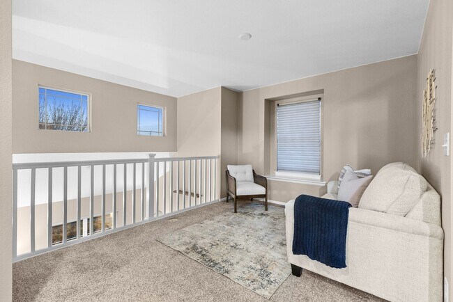 Building Photo - Beautifully Upgraded 3-Bedroom Home in Prairie Village with Finished Basement