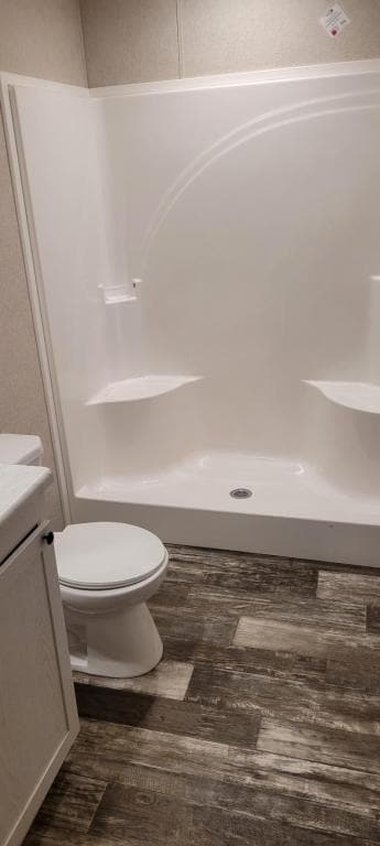 Building Photo - 325 W Market St