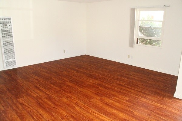 Building Photo - 2507 Blossom Ln