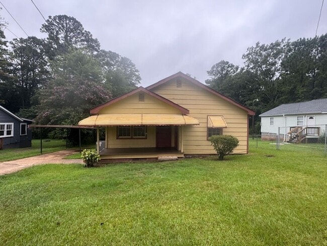 Primary Photo - 143 Turner St