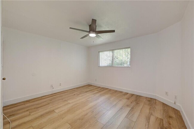 Building Photo - 3457 NW 44th St