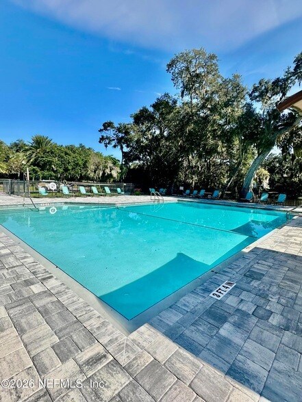 Building Photo - 133 Bermuda Ct
