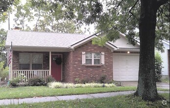 Building Photo - Charming 3-Bedroom, 2-Bath Home in South L...