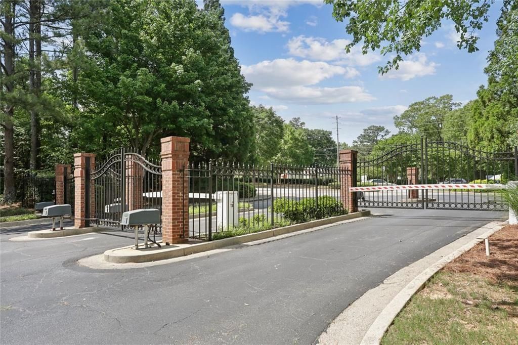 Building Photo - 206 Spring Heights Ln